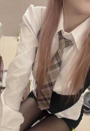 黄埔：性感贝贝