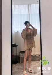 小米个人18岁，真人真照