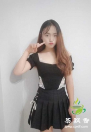 白云温柔可爱零零后邻家小姐姐李雪