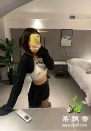 清纯小阿妹，乖萌听话