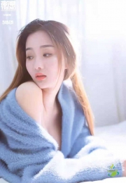 白云皮肤白滑-雨晴