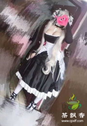 动漫Coser口爆真胸器木桶泡澡角色扮演