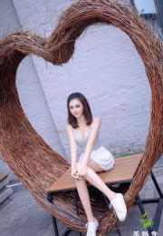 海珠新人下海-莹儿