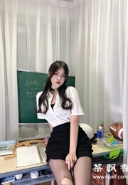 巨乳中学老师可外出