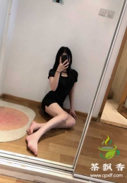 黄埔05小姐姐。腿长性感