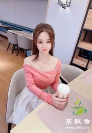 小萌（初开课，很紧很多水）