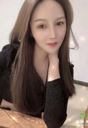 纯天然粉嫩大胸-晨晨